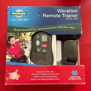 PetSafe Vibration Remote Trainer - Black and Red